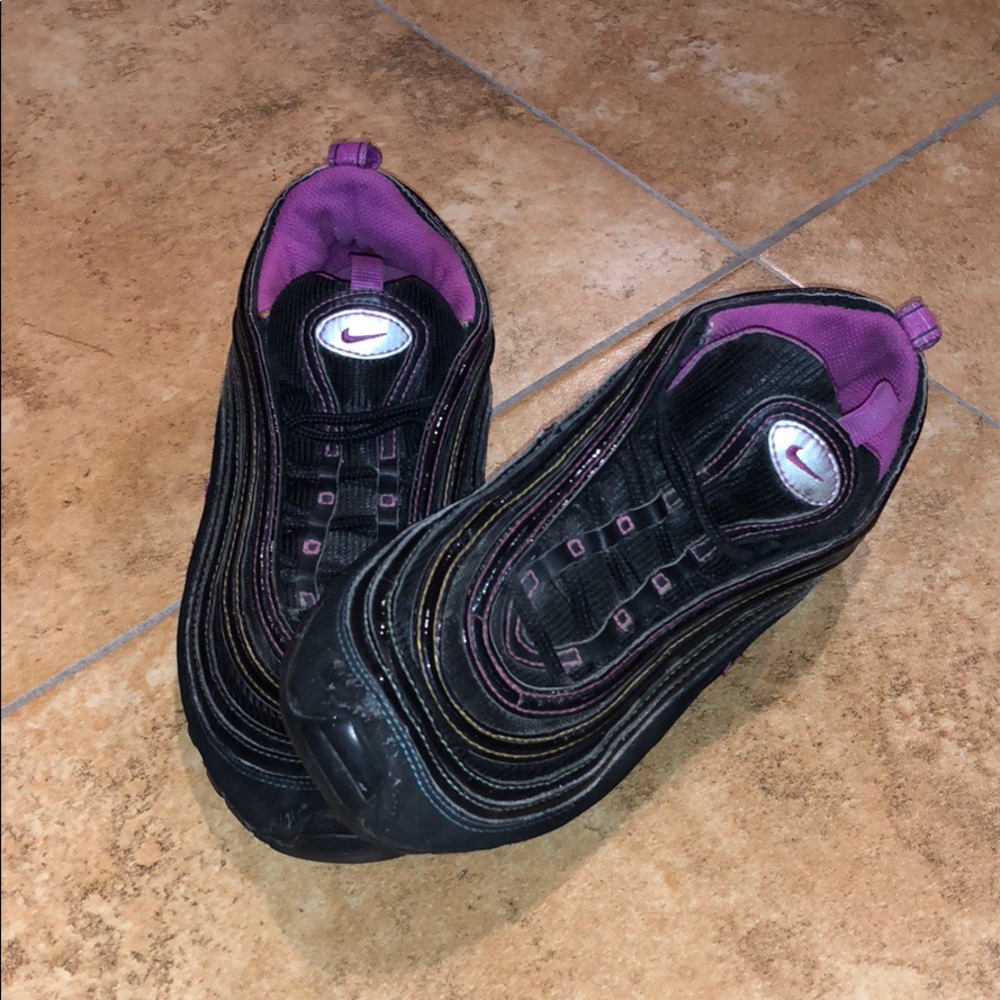 Woman’s Nike shoes